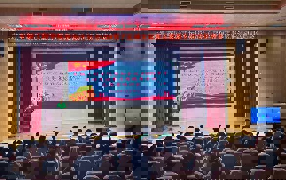 车辆工程学院志愿者圆满完成桂港备战全运会U20男子足球友谊赛志愿服务工作