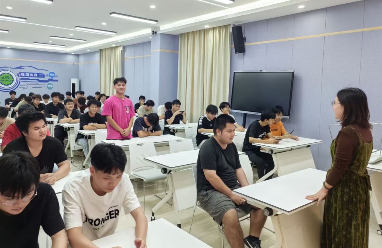 750be3e371b84f119d695611fb0de388.jpg
