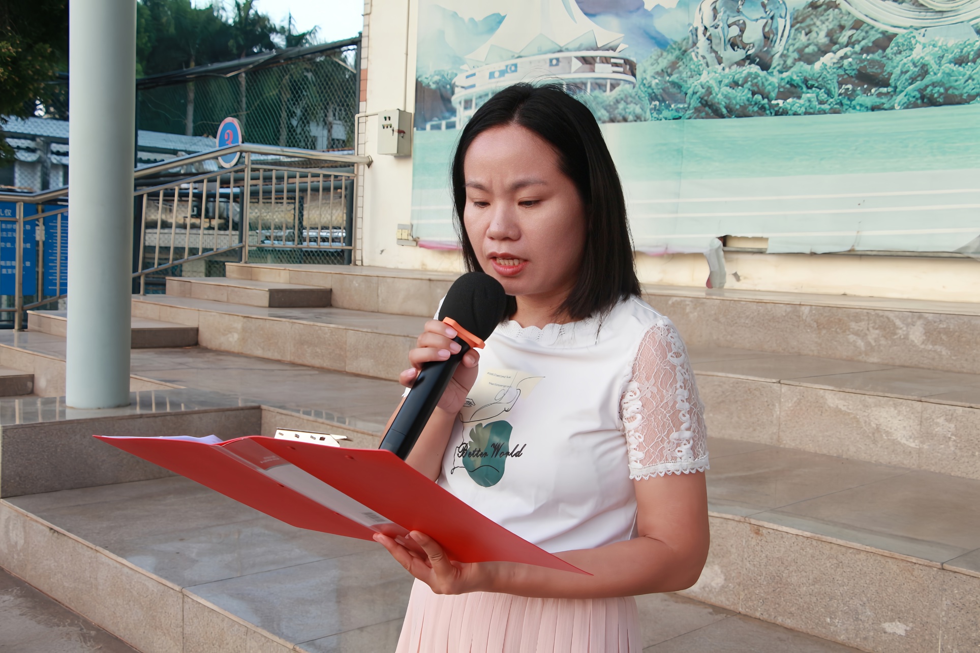 赖老师讲话