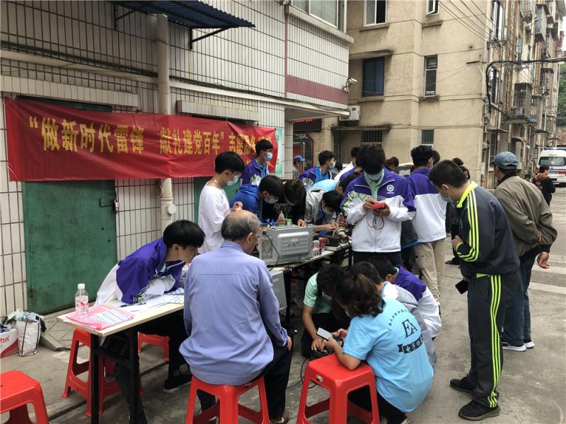 义务维修现场.jpg