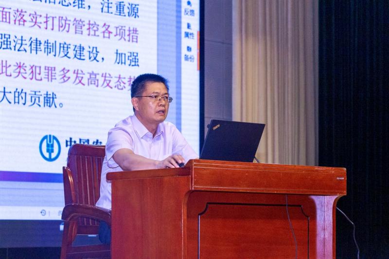 任韬书记宣讲_副本.jpg