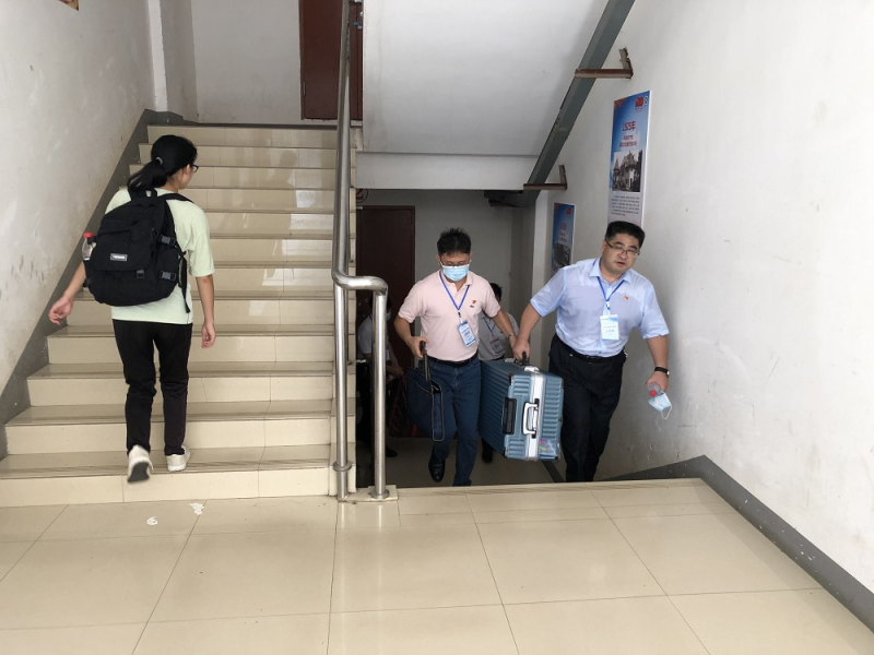 幼师教育学院学生党支部“党员迎新生，服务我先行”主题党日活动成功开展
