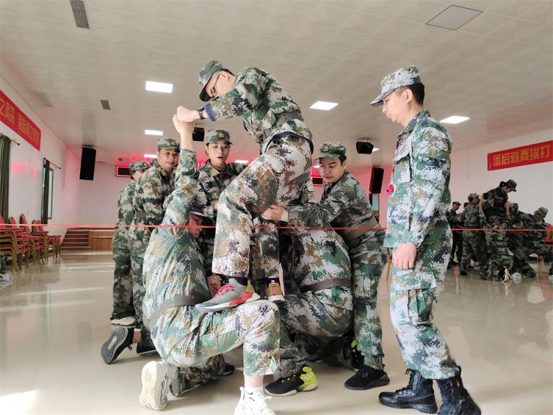 跨越毕业线，感念团队的力量.jpg