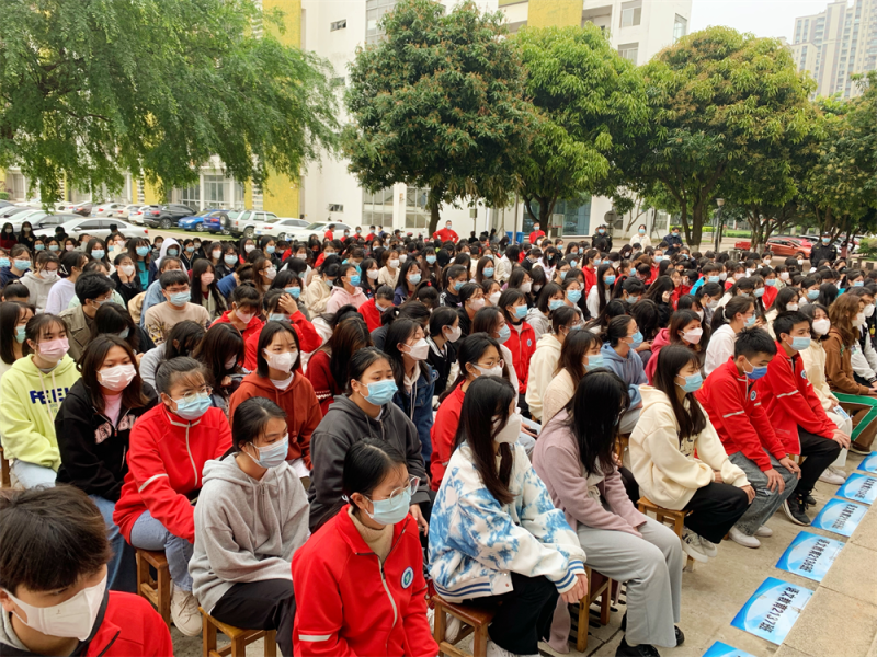 图二：应急演练观摩现场.png