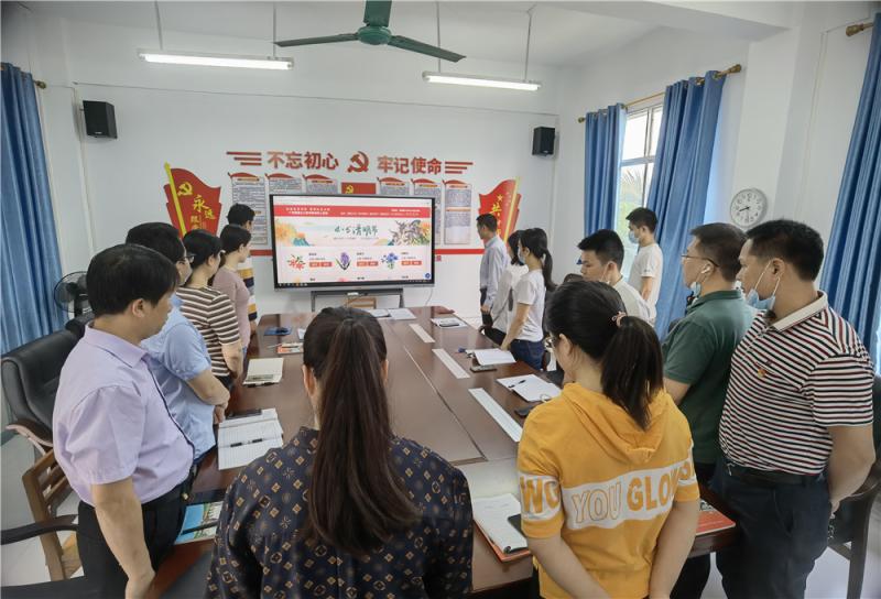 祭奠先烈环节.jpg