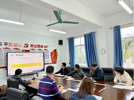 研讨会现场.jpg