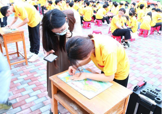 接力拼中国地图，认知中国版图-小尺寸.png