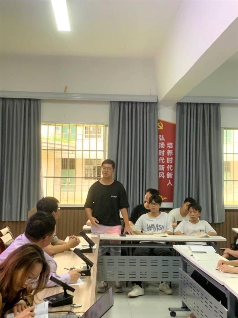 E:\u684c面.jpg