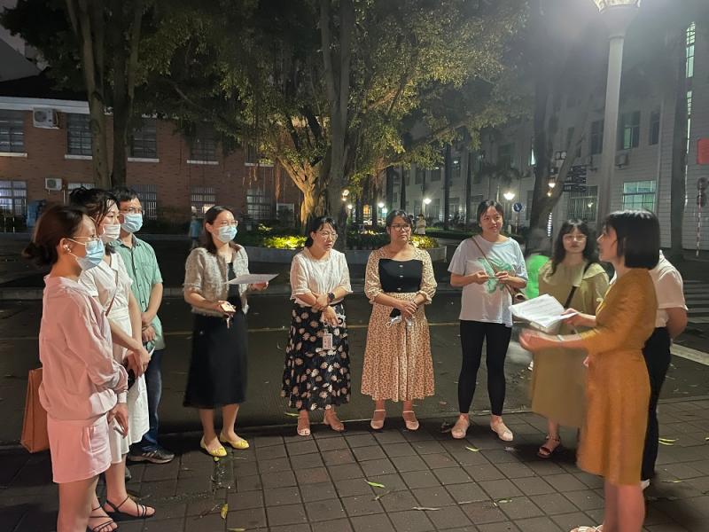 一校区检查小组.jpg