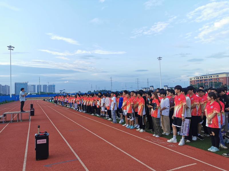 沈志培老师上微团课（小尺寸）.jpg