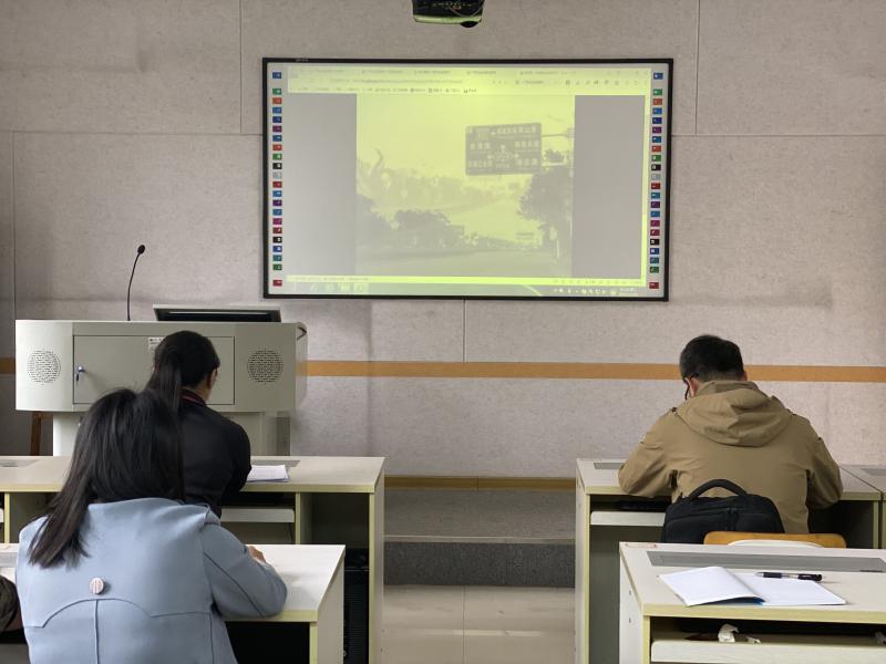 轻工化工学院组织全体教工观看自治区党风廉政警示教育展片《重拳反腐》