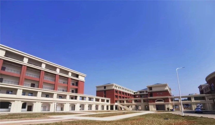 现代化的教学楼