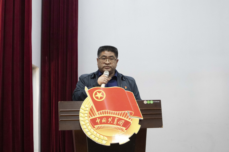图三：党总支书记张正文讲话.png