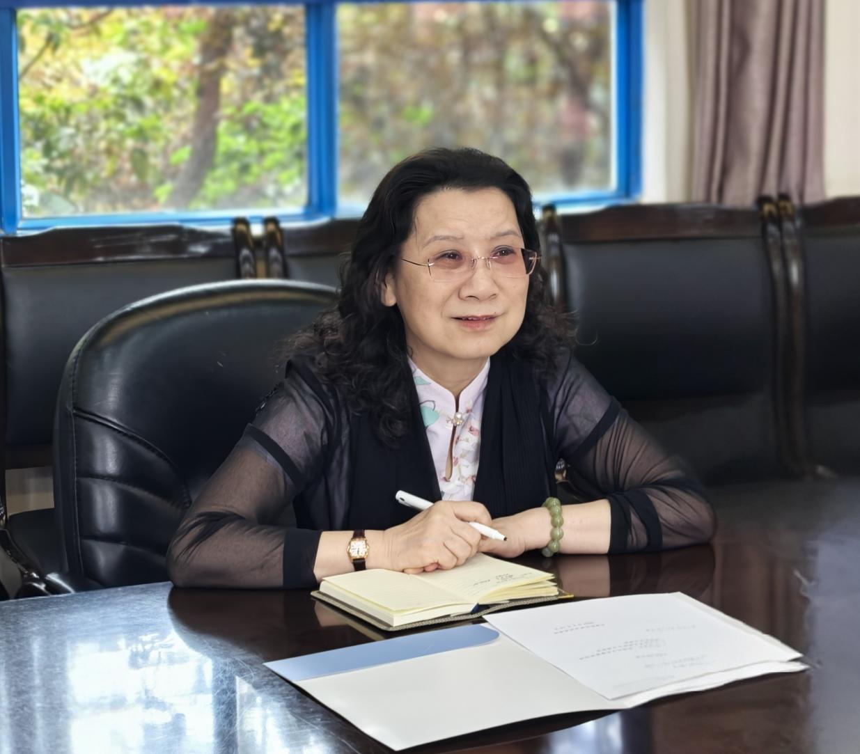 王娟副校长讲话（小图）