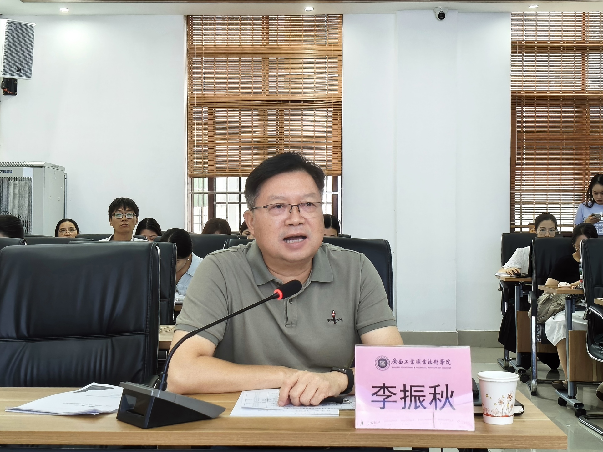 李振秋到马克思主义学院指导竞赛推进工作
