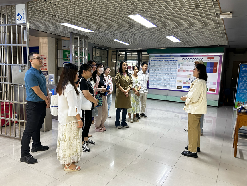 轻工化工学院开展2024年春学期宿舍专项整治活动