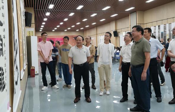 翰墨颂中华.妙笔书青春——庆祝中华人民共和国成立75周年校友书法、美术作品展