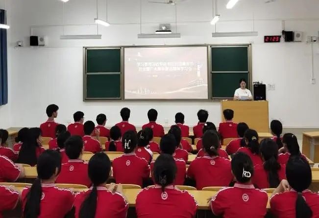 医药健康学院2024年第4期“一站式”学生社区工作新闻简报