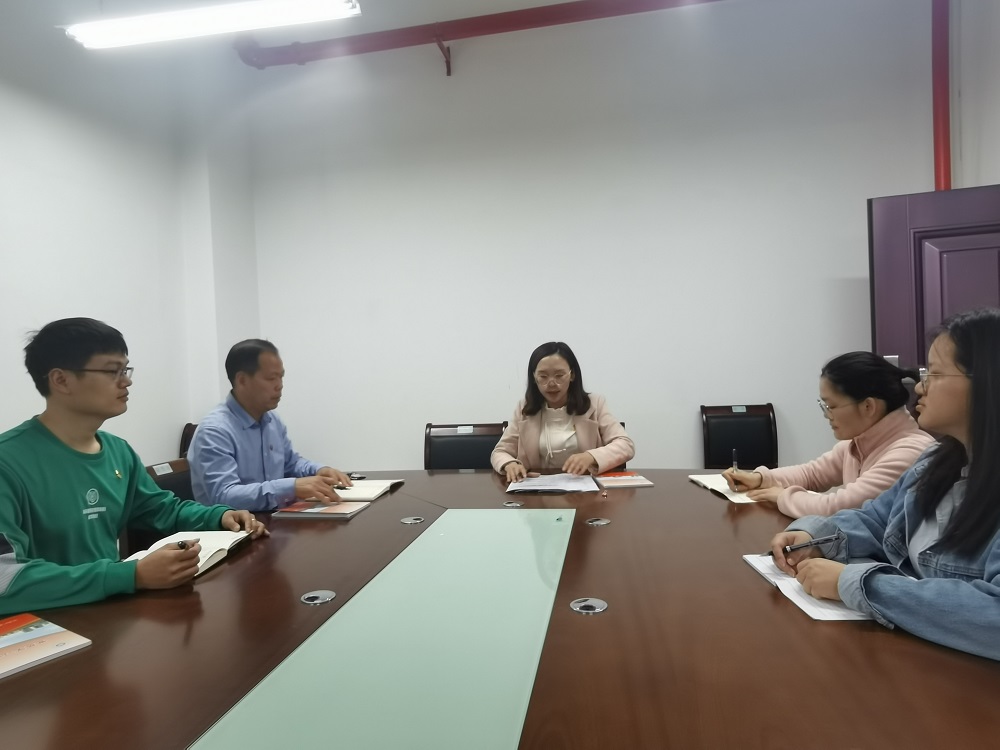 幼师教育学院学生第二党支部开展3月份主题党日活动