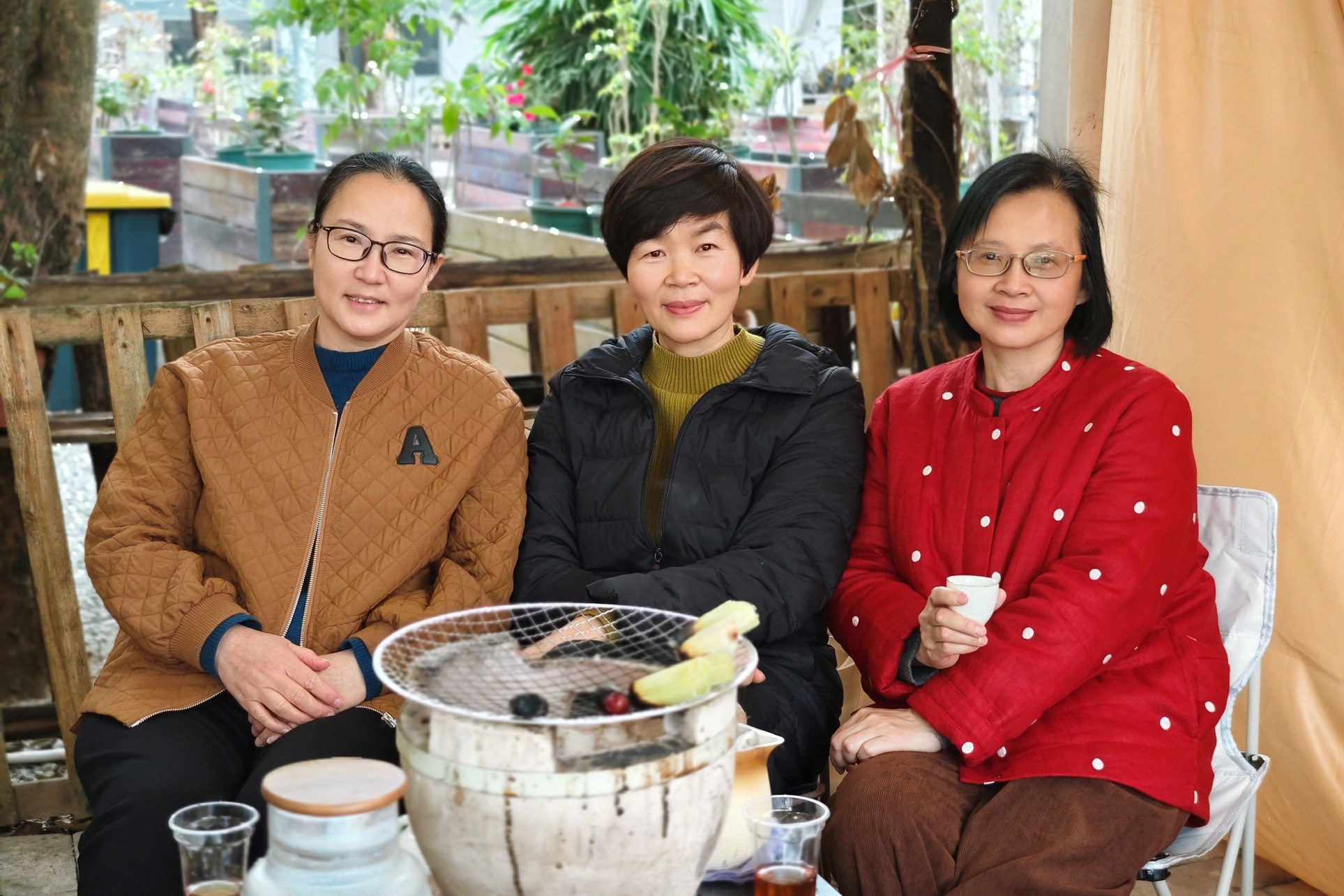品茶畅谈共叙教育情怀