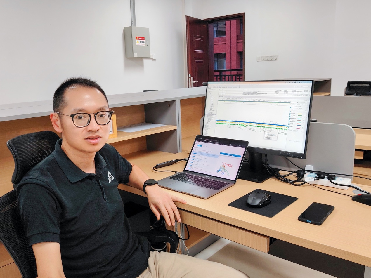 医药康养学院副教授——许黎明