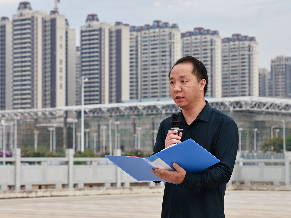 学院党委副书记刘昶发言.jpg4