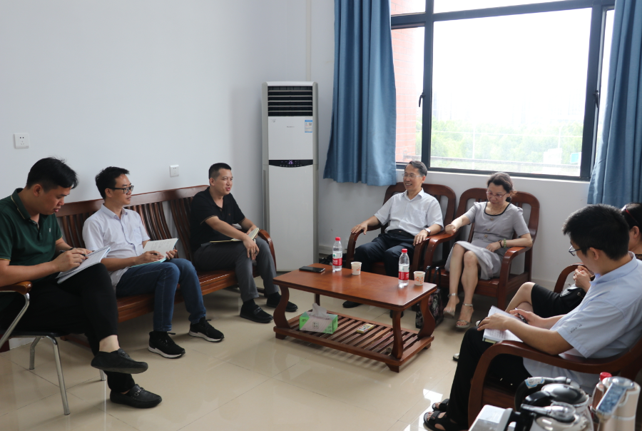 学校领导到智能制造学院开展党建工作调研活动