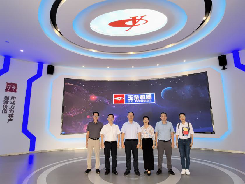 黄政艳校长带队到广西玉柴机器股份有限公司访企拓岗