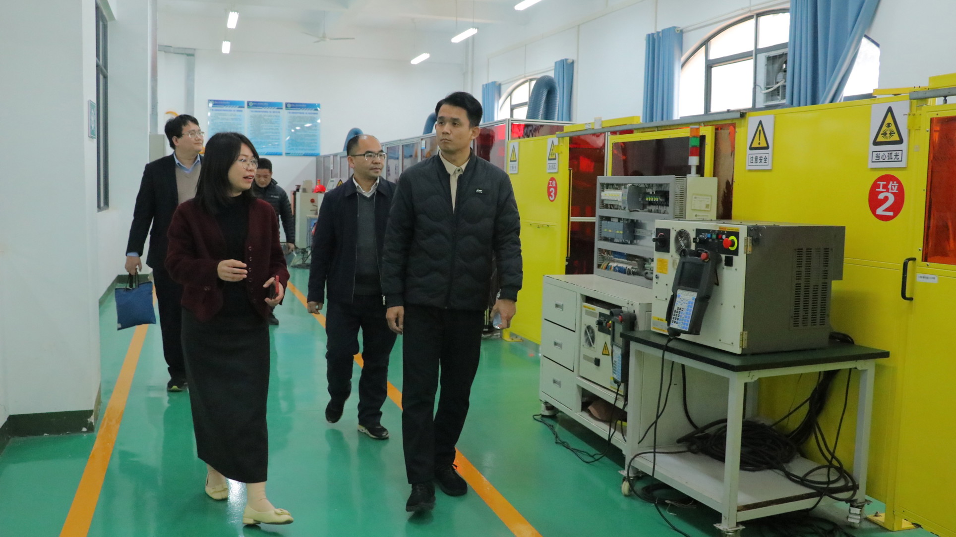 自治区应急管理信息技术中心莅临装备智造学院调研指导